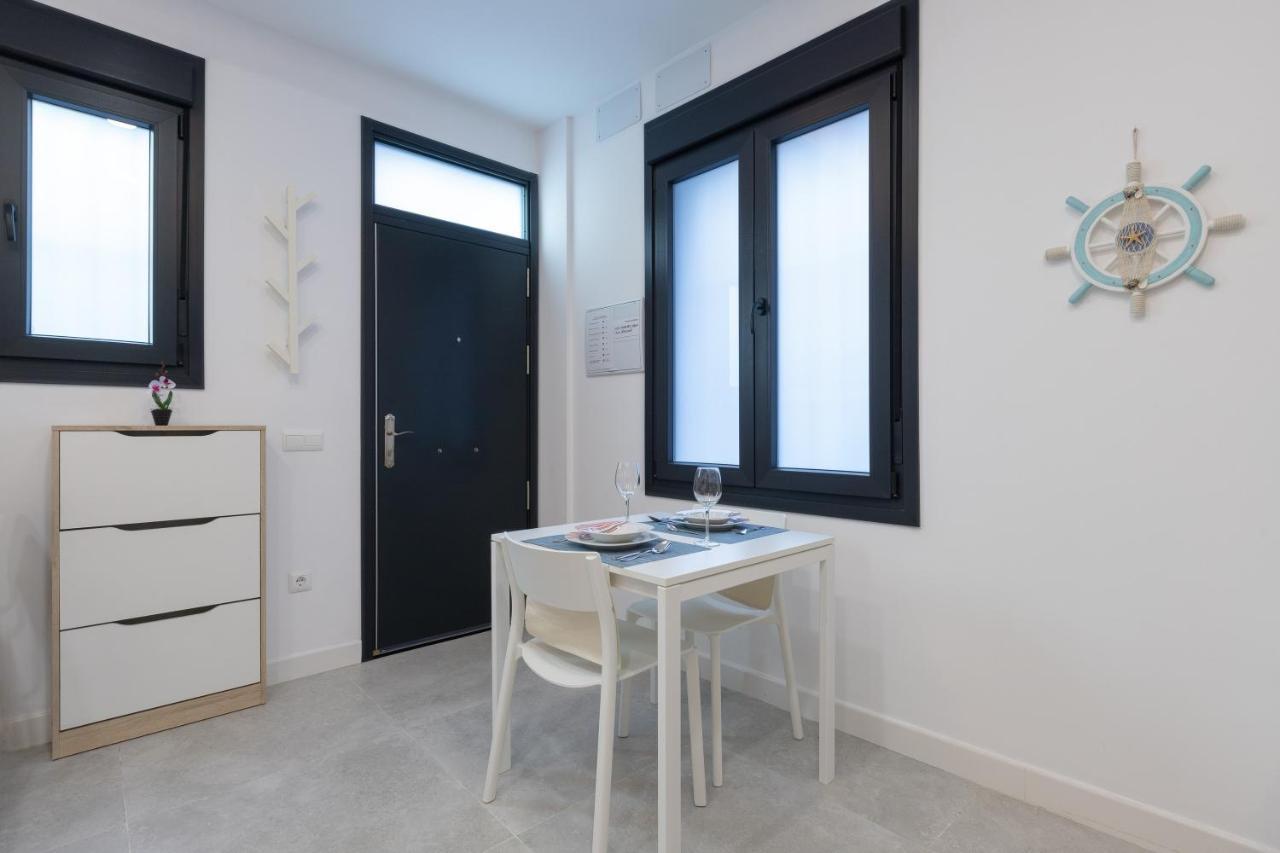 Victoria'S Apartamentos Malaga Exterior photo